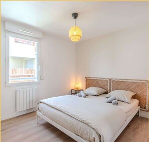 2 bedrooms, iron/ironing board, WiFi, bed sheets - Chez Nico /T3/ Ville la Grand (Ville-la-Grand)
