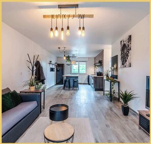 TV - Appartement T3 | Cozy | Douvaine (Douvaine)