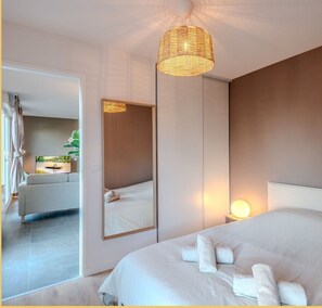 2 bedrooms, iron/ironing board, WiFi, bed sheets - Chez Matias I T3 I Ville-la-Grand (Ville-la-Grand)