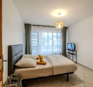 1 bedroom, iron/ironing board, WiFi, bed sheets - Chez Milène I T2 I Ambilly (Ambilly)
