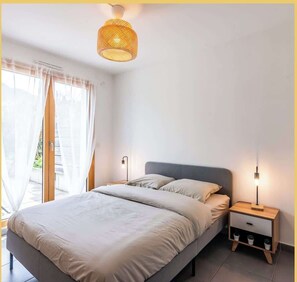 1 bedroom, iron/ironing board, bed sheets - Chez Hubert | Proche Genève I Beaumont (Beaumont)