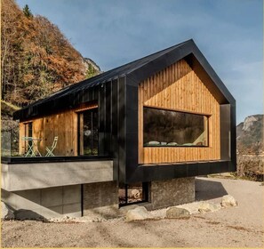 Exterior - Le Château dans le Ciel (La Baume)