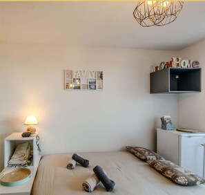 Iron/ironing board, WiFi, bed sheets - Les Flocons I Studio I Thollon-les-Mémises (Thollon-les-Mémises)