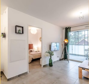 1 bedroom, iron/ironing board, WiFi, bed sheets - Le 1848 I T2 I Cluses (Cluses)
