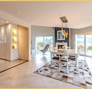 Dining - Villa T6 | Luxury | Marcellaz (Marcellaz)