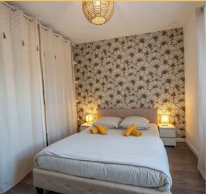 1 bedroom, iron/ironing board, WiFi, bed sheets - Le Brick & Wood I T2 I Annemasse (Annemasse)