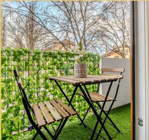 Outdoor dining - Little cocoon I Studio I Annemasse (Annemasse)