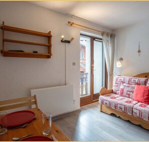 TV - Chez Candide I Studio I Montriond (Montriond)