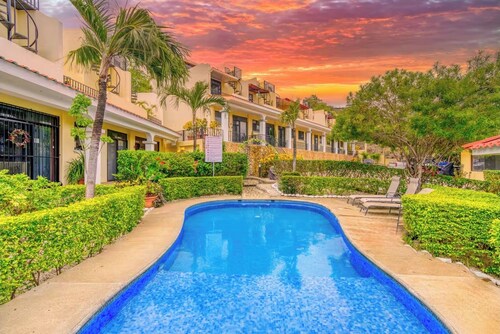 Casa Elevación | Ocean-View Rooftop Retreat | Pool | Fiber WiFi