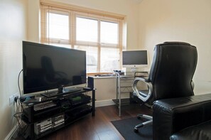 Room amenity - Room-private Double Room Ensuite in Ches (Waltham Cross)