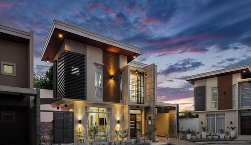 Charming 3-bedroom Gated Resort Villa with private pool