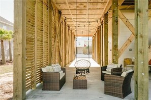 Terrace/patio - Unit 028 - Sea Goodness (Dauphin Island)
