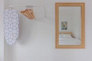 Interior - Eastern Court Apartment (George Town)