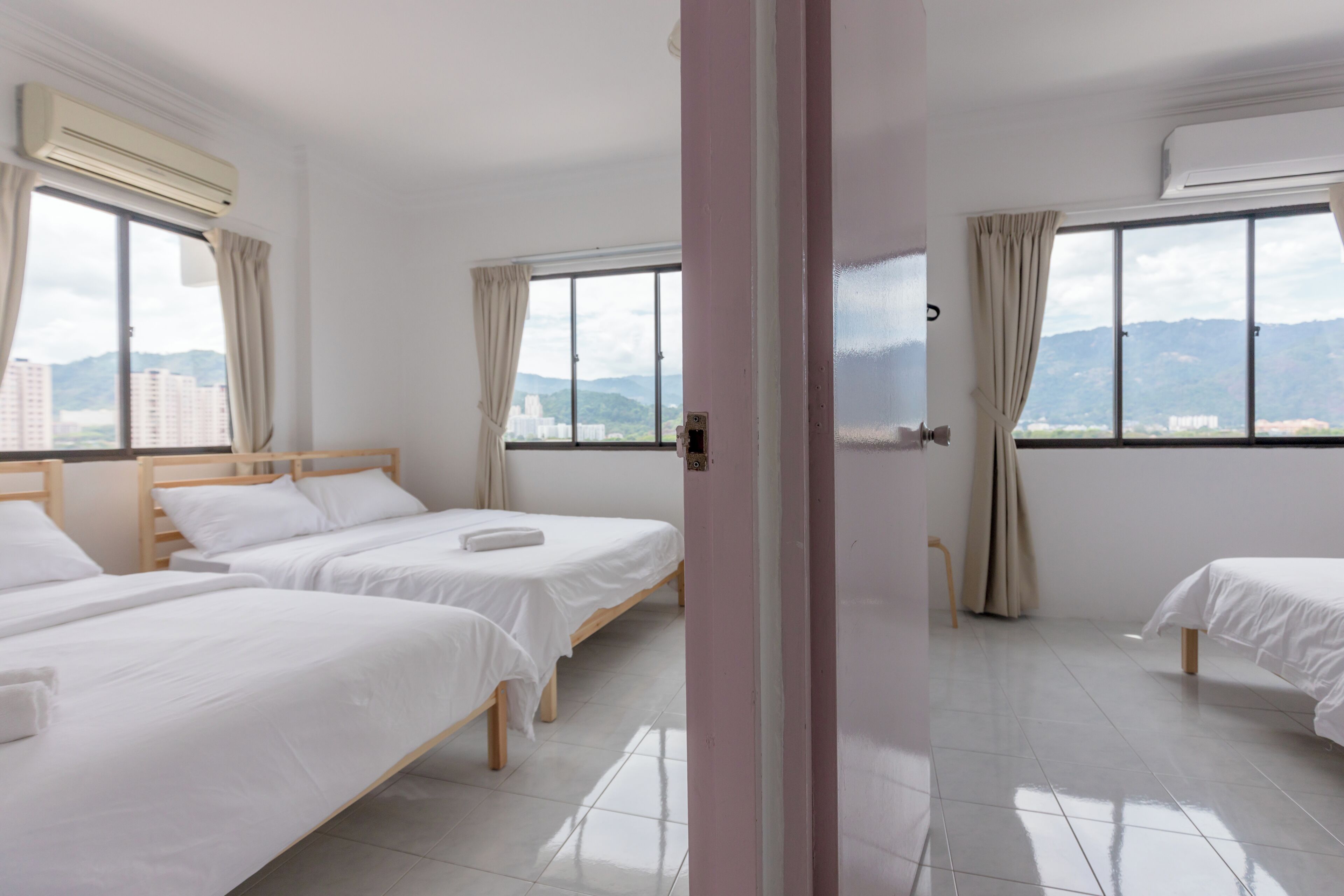 コンフォート アパートメント マウンテンビュー