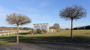 House | Property grounds - Holiday Home in Gonnersdorf Near Badesee (Gonnersdorf)