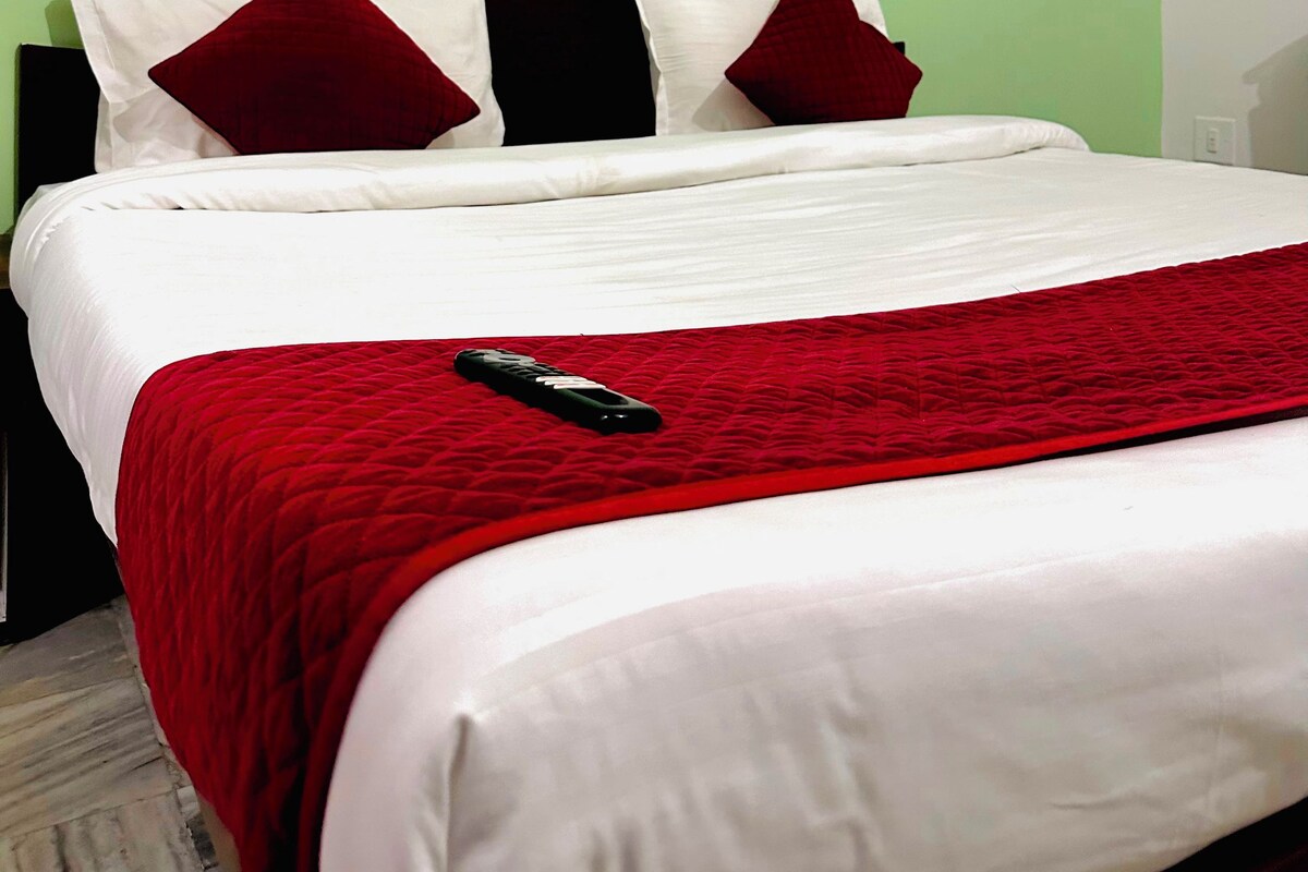 Deluxe Double Room | Soundproofing, WiFi (free)