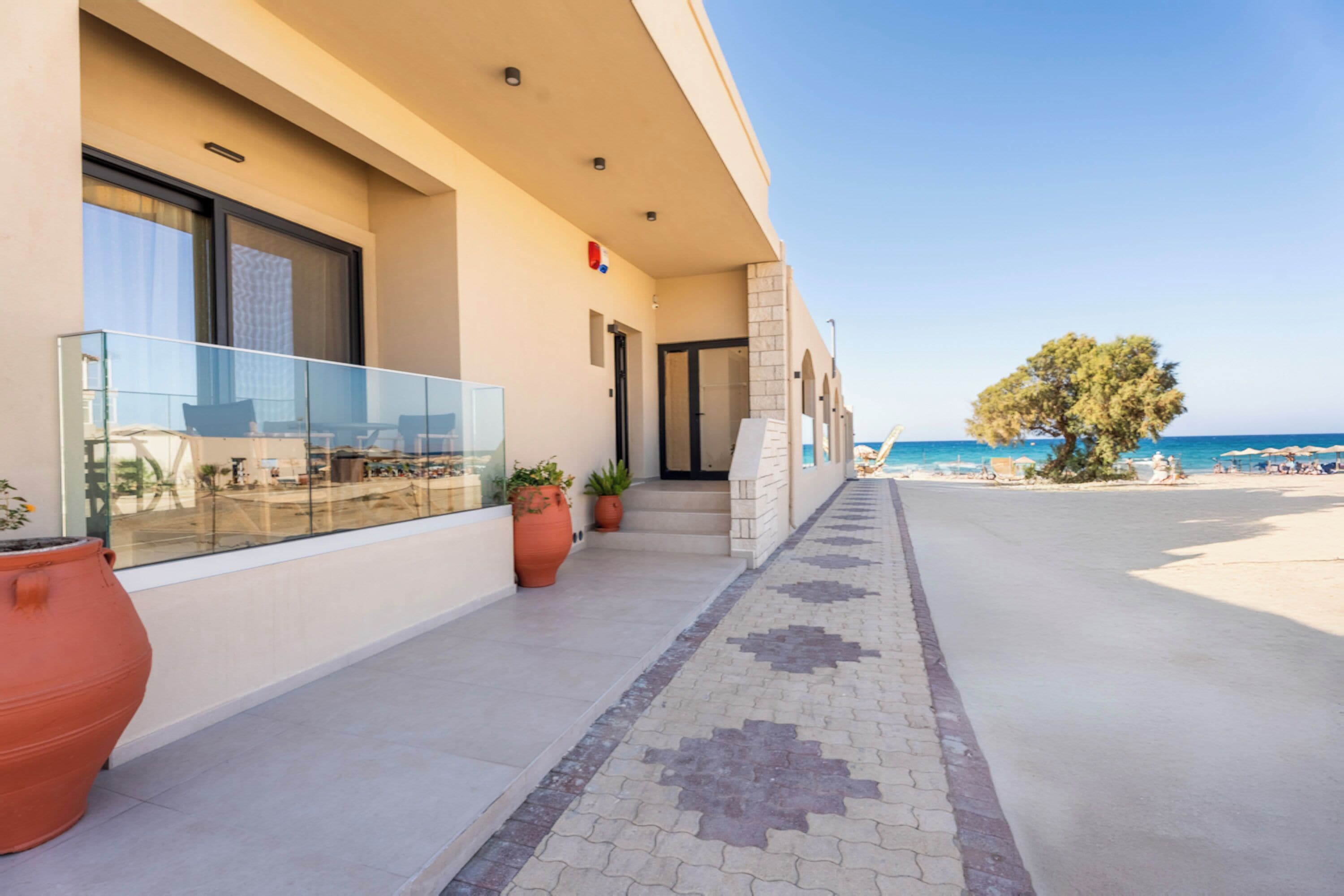 Junior Suite, Sea View | In-room safe, blackout curtains, soundproofing, iron/ironing board