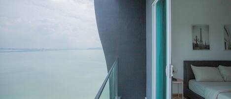 숙박 시설 구내