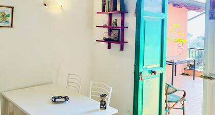Little Apt between Sorrento and Positano