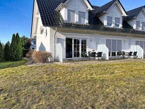 Exterior - Wonderful  villa for 5 guests with WIFI, TV and patio (Trassenheide)