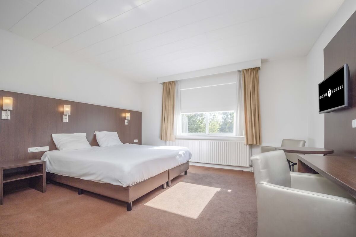 1 chambre, fer et planche à repasser, Wi-Fi gratuit, draps fournis
