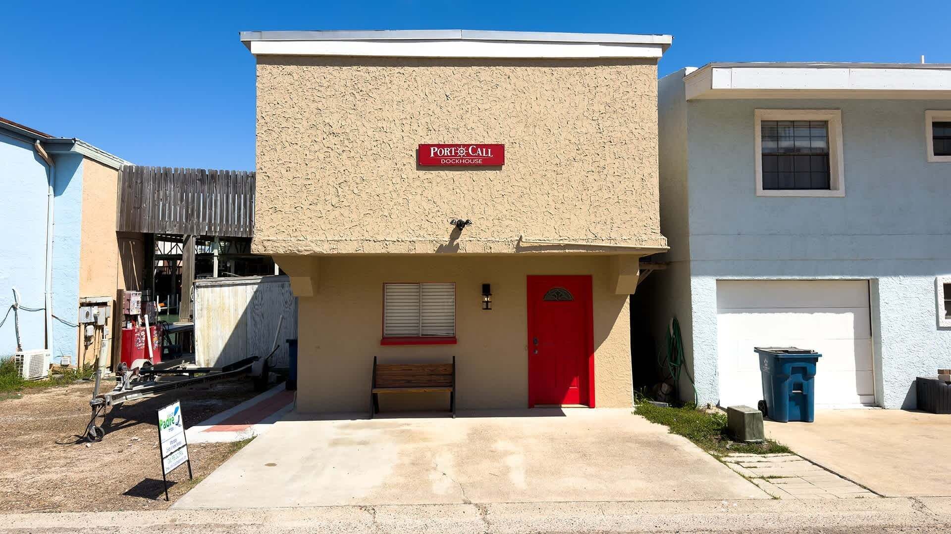 House, 2 Bedrooms | Exterior