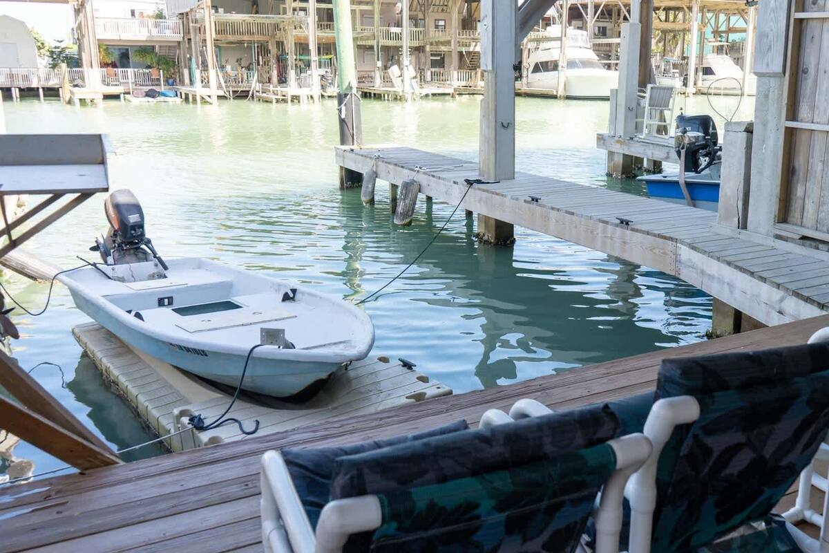 House, 2 Bedrooms | Marina