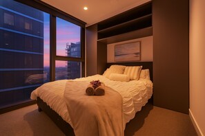2 habitaciones, tabla de planchar con plancha y wifi gratis 