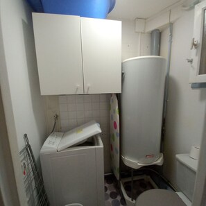 Een douche, een haardroger
