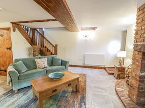 House, 1 Bedroom, Balcony | Living room | Books - A Beautiful Cottage in the Snowdonia National Park (Tywyn)