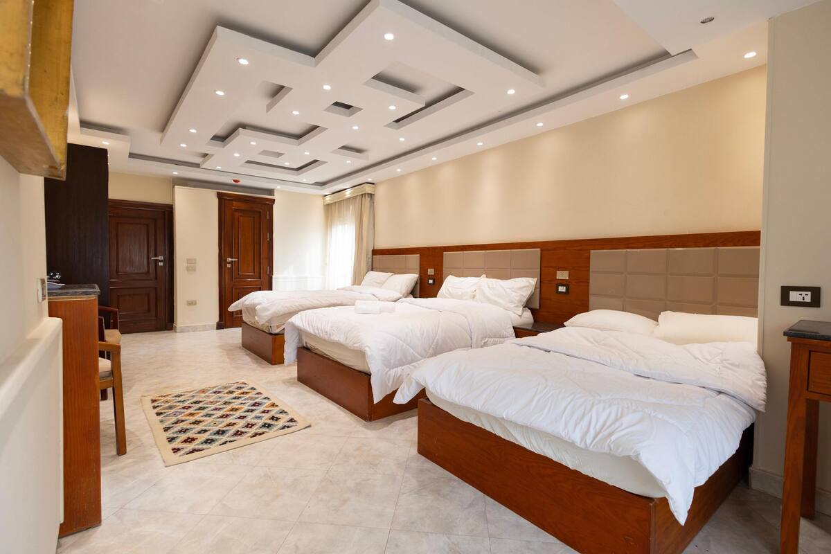 Triple Room, River View