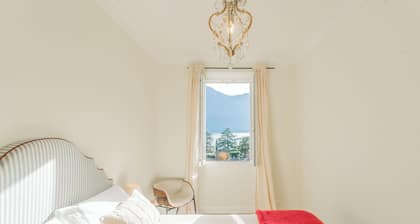 Lake view boutique apartment in Tremezzina (very close to villa Carlota)