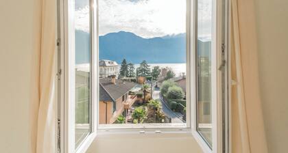 Lake view boutique apartment in Tremezzina (very close to villa Carlota)