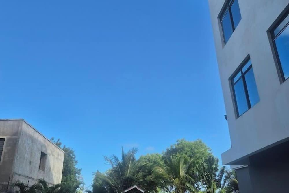 The Treat Hotel Mtwapa