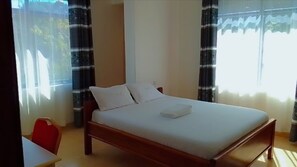 Free WiFi, bed sheets - The Treat Hotel Mtwapa (Mtwapa)