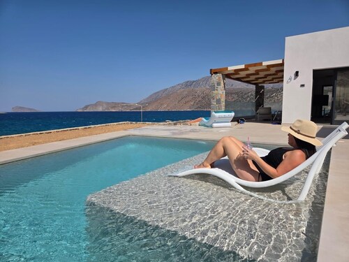 Blue Horizon Villa