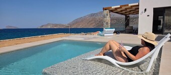 Blue Horizon Villa