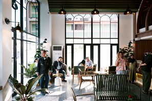 Lobby - Krungthai Hostel Station (Bangkok)