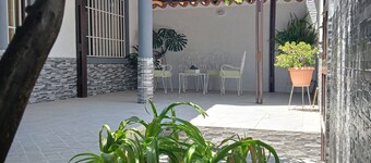 Spacious and comfortable house, ideal for families and groups.