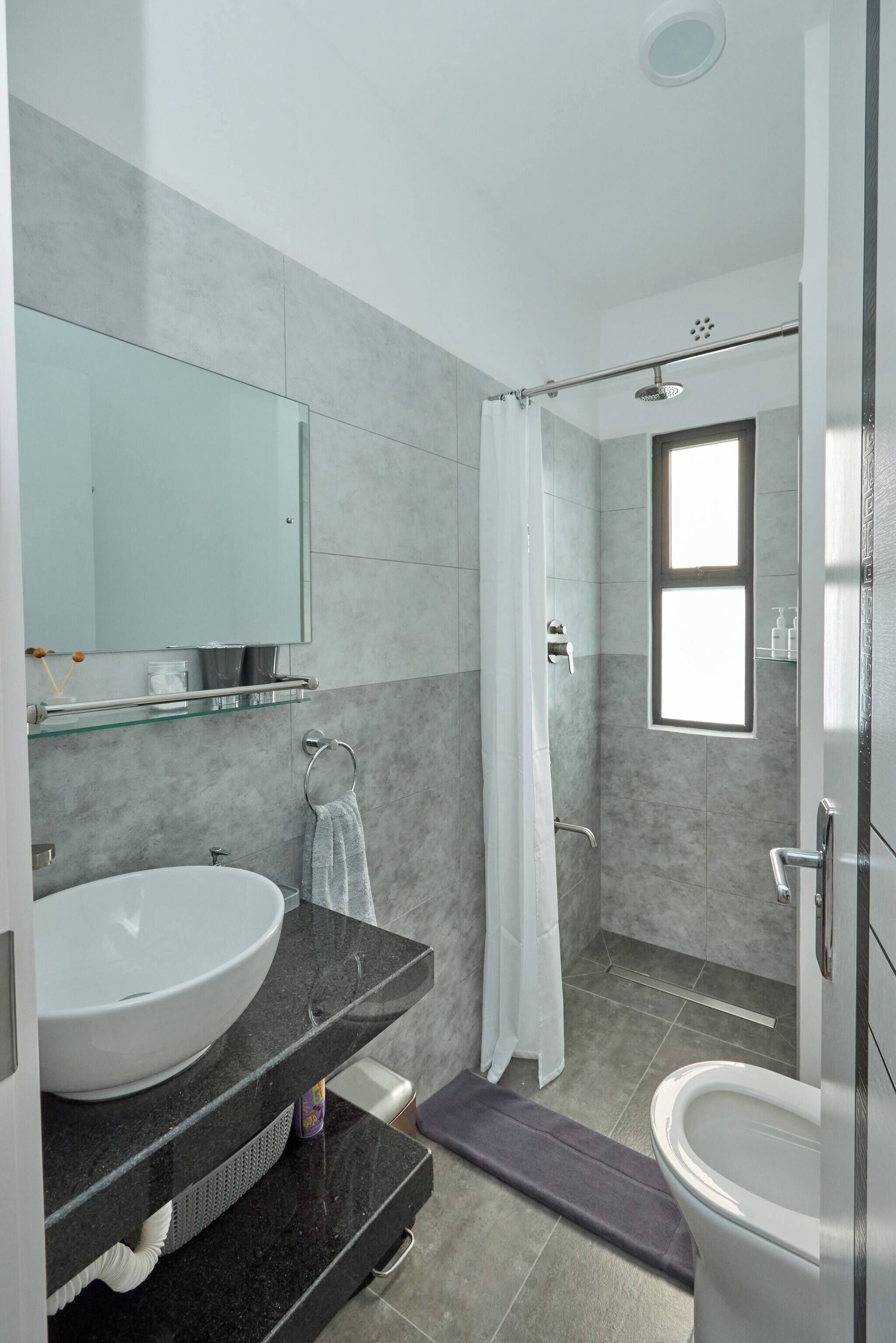 Apartment, 2 Schlafzimmer | Badezimmer