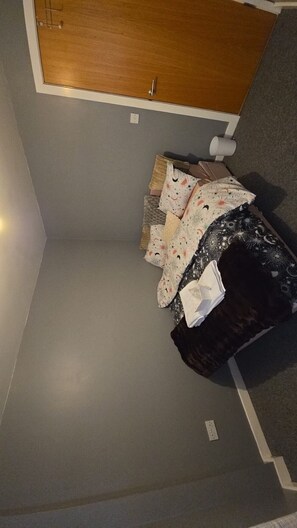 Interior - Charming Elm Grove Apartment with Garden Retreat in Portsmouth (Portsmouth)