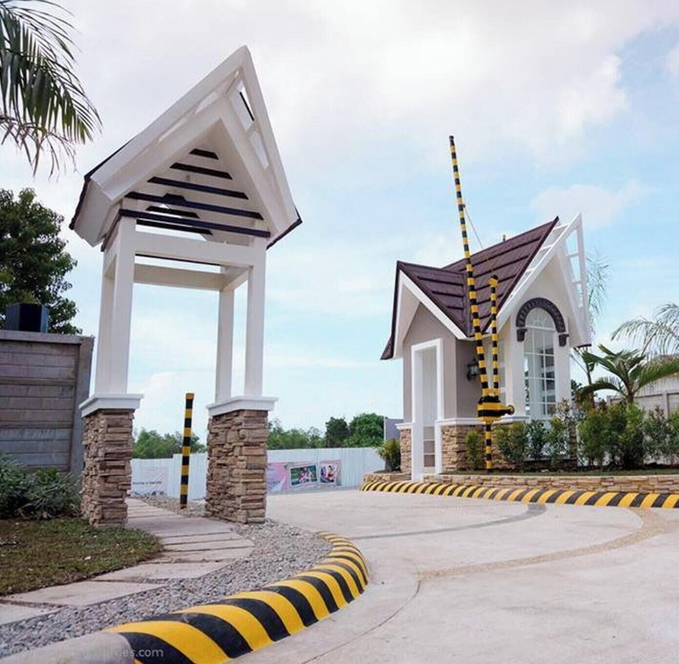 Rumah, 3 kamar tidur, akses difabel | Halaman properti