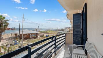 Departamento estándar, balcón, vista al mar | Áreas de la propiedad