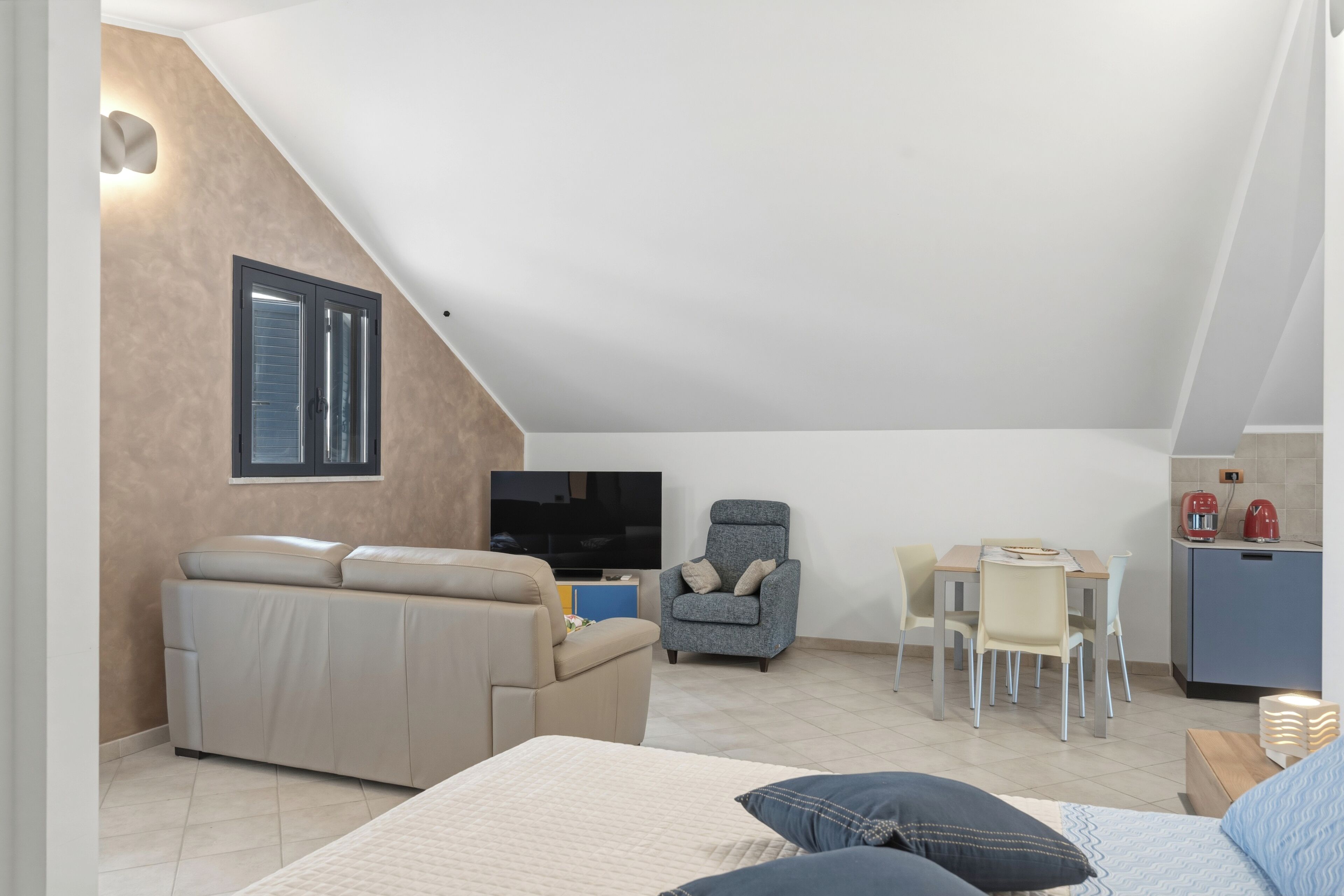 Departamento Deluxe, para no fumadores, vista al mar | Área de sala de estar