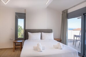 Luxury Duplex, Partial Sea View | Memory-foam beds, laptop workspace, free WiFi, bed sheets - Aether Suites Near Athens Airport by SEM (Spata-Artemida)