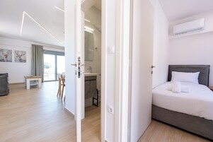 Luxury Duplex, Partial Sea View | Memory foam beds, laptop workspace, free WiFi, bed sheets