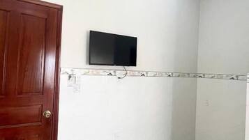 Basic-Studio, Balkon, Stadtblick | Innenbereich