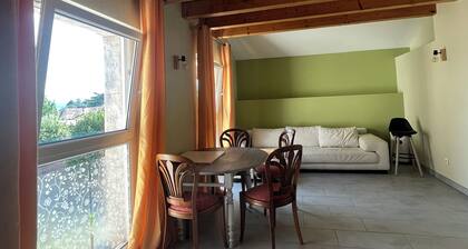 Superbe T3 au calme avec parking privé a min de GenÚve