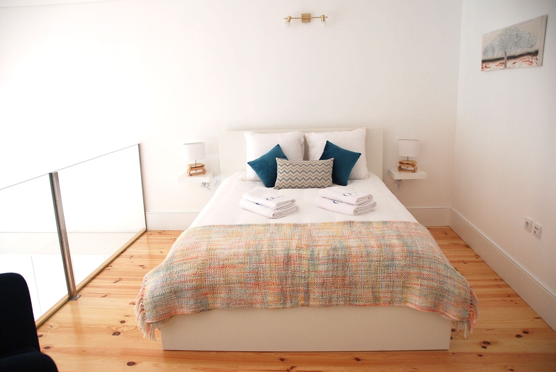 2 bedrooms, in-room safe, desk, iron/ironing board