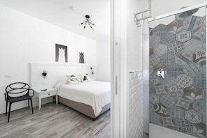 1 bedroom, desk, iron/ironing board, free WiFi - House in the center of Amalfi enveloped by the scent of lemons, far from the chaos (Amalfi)